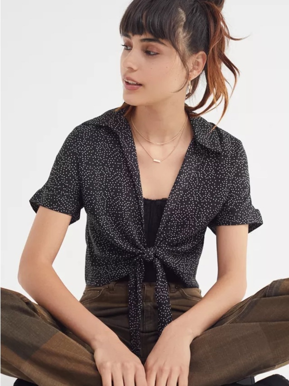 Urban Outfitters Tie-Front Short Sleeve Cropped Top